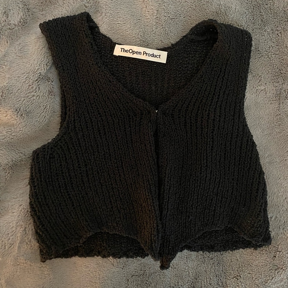 Open Product Knit Top.
